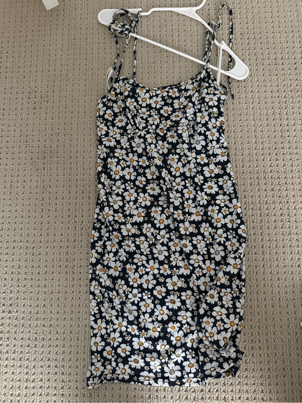 SHEIN Navy Mini Slip Dress with White & Yellow Daisy Print
